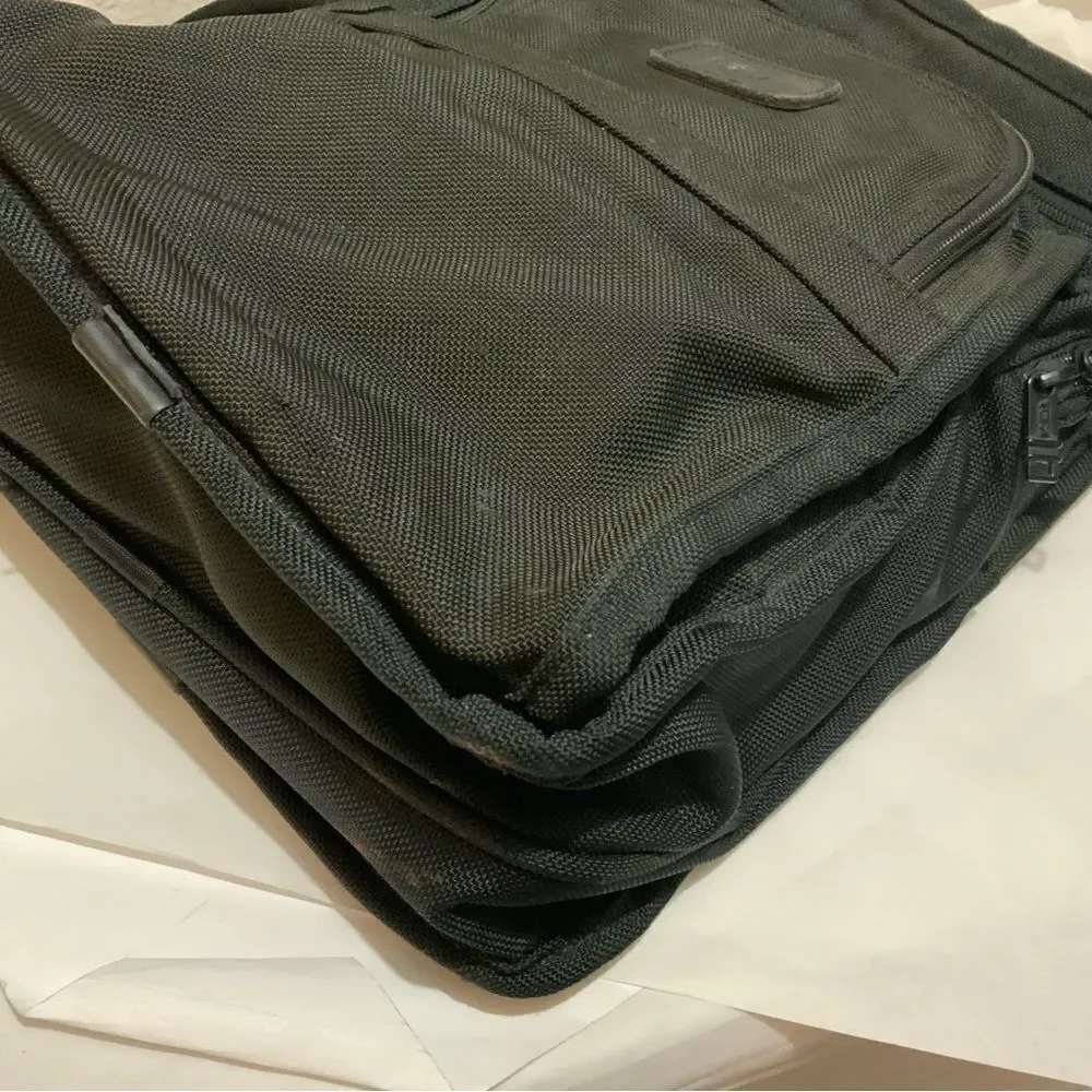Tumi USA Crossbody Shoulder briefcase Bag  Nylon Black H15x W11”x D 6”